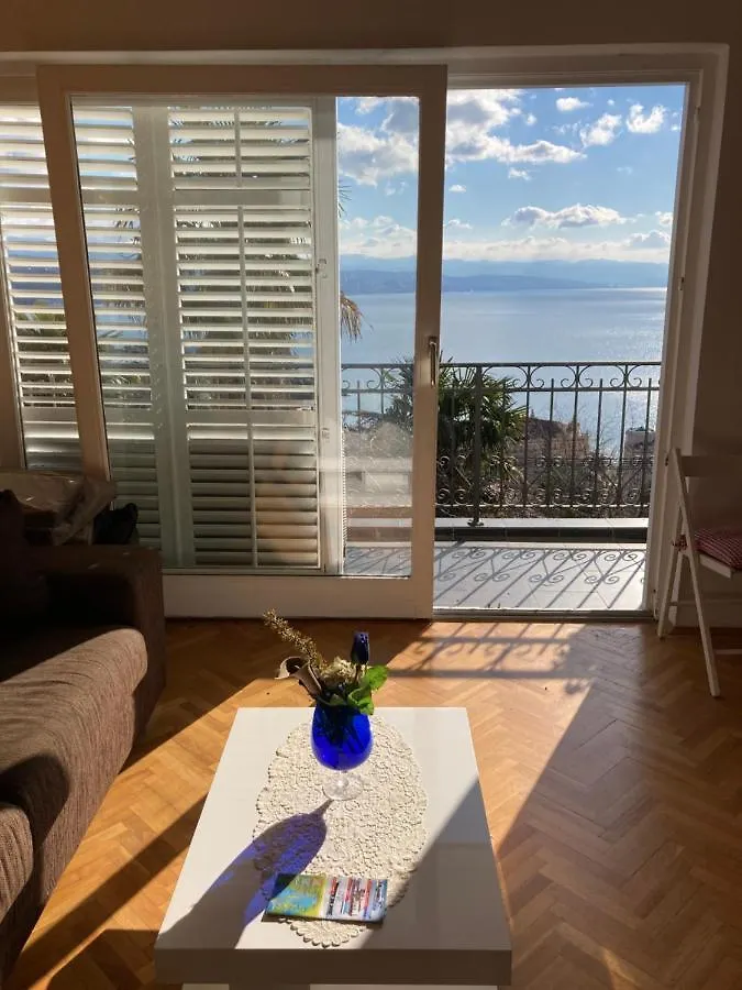 Villa Kaki Abbazia 0*,  Croazia